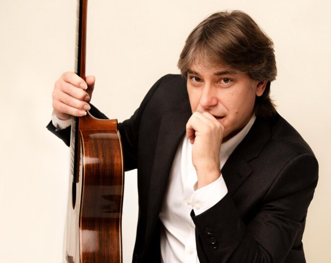 "Viva La Guitarra" - TOGETHER Prof. Joaquín Clerch.